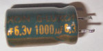 Kondensator 1000uF/6.3V z pyty EPOX 8RDA